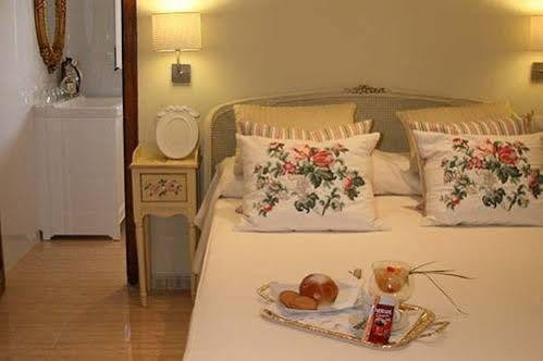 La Via Mezquita Hotel เซบีญา ภายนอก รูปภาพ